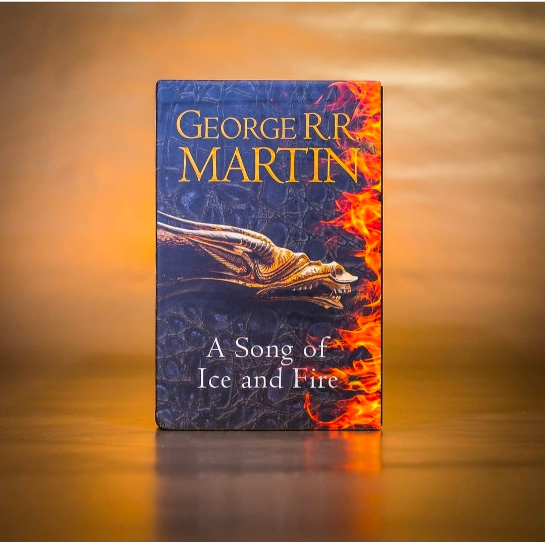 A Song of Ice and Fire - A Game of Thrones: The Complete Boxset of 7 Books by George R R Martin - Image 2